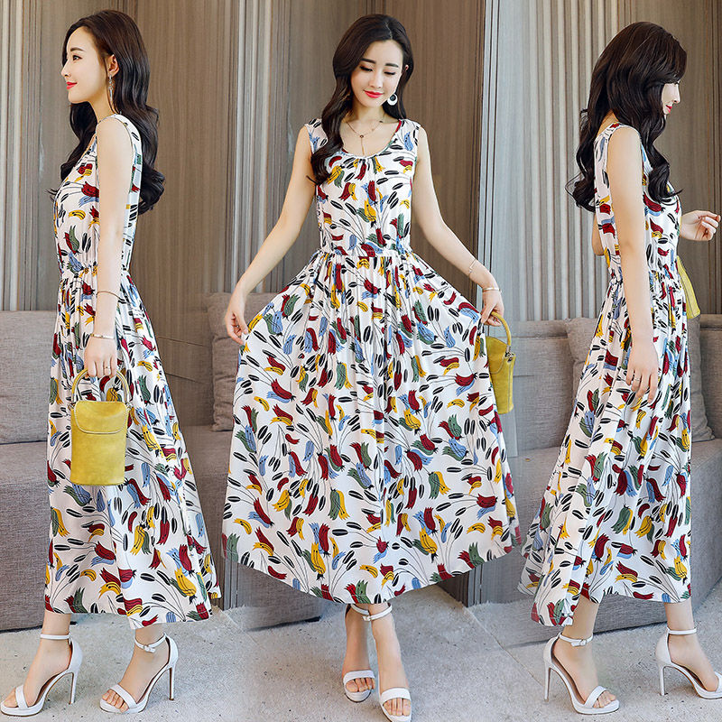 泳衣扔了吧!去海边度假都穿“沙滩裙”，比透视装还迷人，太美了