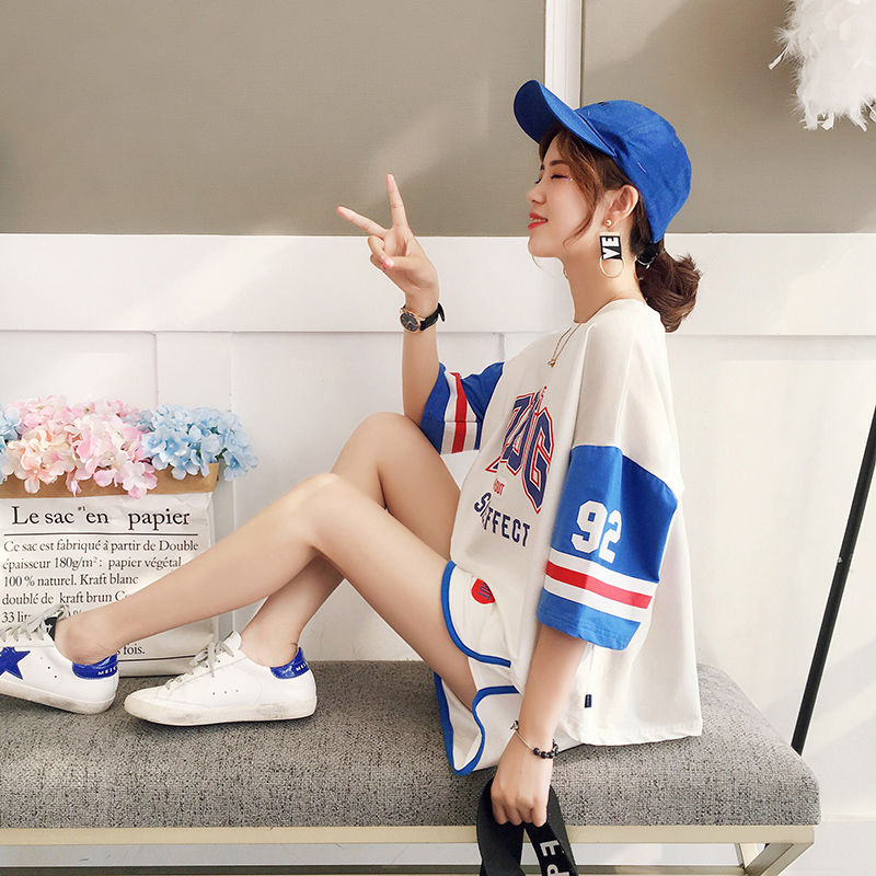 别天天穿连衣裙，等月底发工资，这6款套装我全买了，上身超美嫩