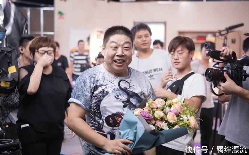  德云社：德云故事8：忠肝义胆护德云，岂可尽如人意但求无愧于心！