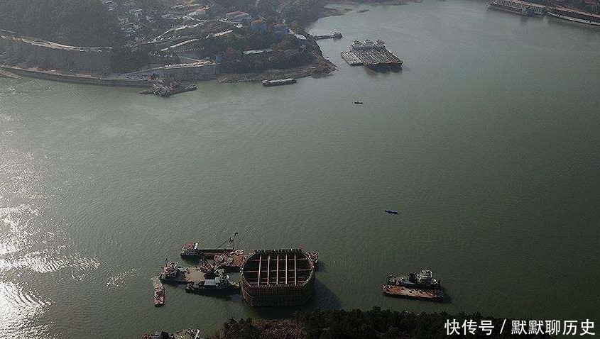  全长@重庆将迎一条新铁路：耗资380亿全长207公里，预计3年内建