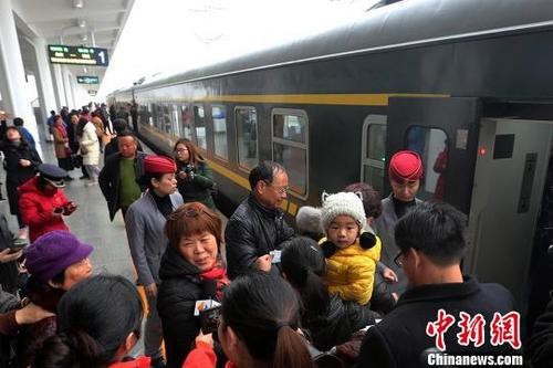 宁启铁路南通至启东段正式开通运营