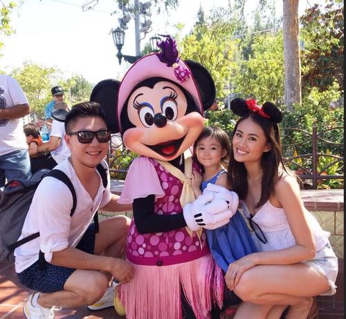 盘点：方脸盘怎么了？女儿是萌神老公是冠军，自己还有两米大长腿