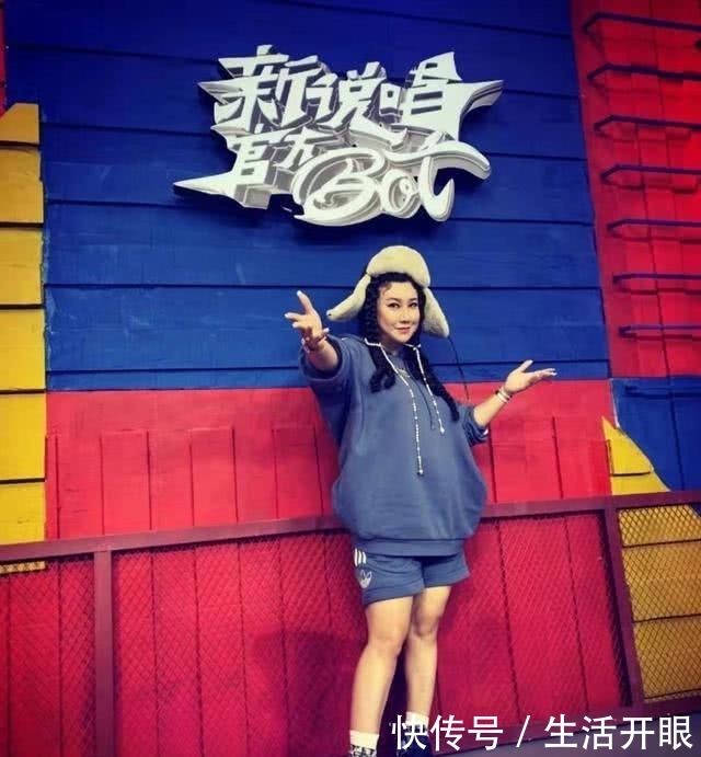 『中年』“中年少女”的典范,范湉湉腿粗脸大不碍事,一样打造时髦中国风