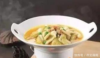 『起翻炒均匀』虾头烧白菜,大蒜肥肠鸡,芋头烧鸡的做法,家常菜的做法