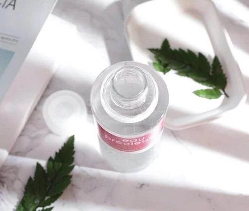  『好变』别再盲目“刷酸”了，刷好了皮肤像剥壳的鸡蛋，没刷好变敏感肌