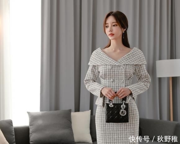  朦胧：孙允珠：灰调朦胧网格燕尾职业西装裙写真