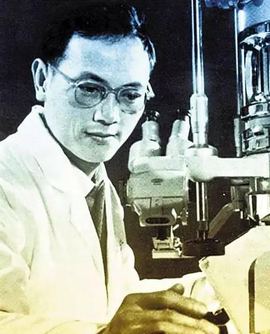 地方,游客死亡率极高,白骨随处可见,依然有人趋之若鹜