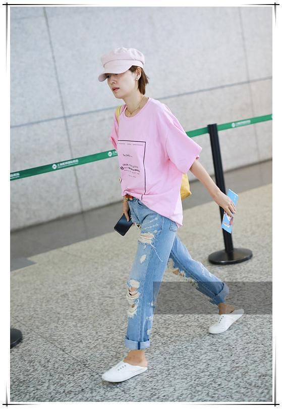 本以为马伊琍的机场穿搭够随性的了，可看到孙俪，我沉默了！