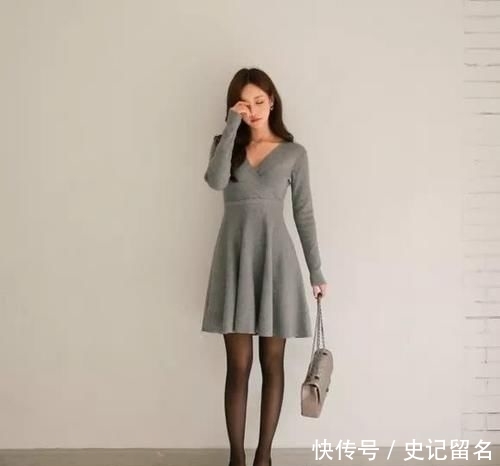 『青灰』美人美图:孙允珠,青灰雅然端淑居家连衣裙!