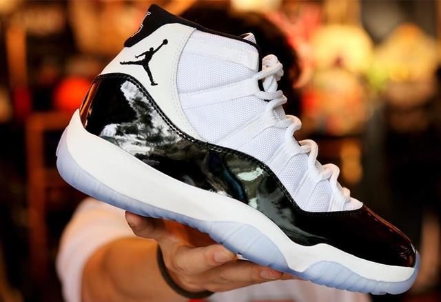 AJ11 是最佳作品！可传奇设计师 Tinker 设计最糟糕的鞋是哪双？