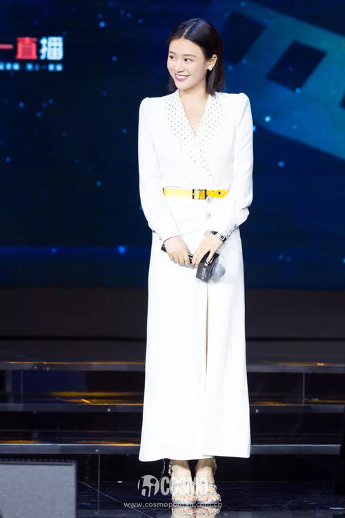 《幻乐之城》就是王菲带领的大型时装秀