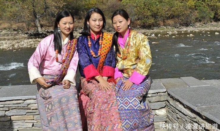 不丹游客来中国直言:我们不是为了来游山玩水的,而是为它来