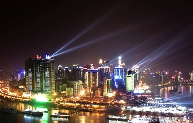 迷人夜景,重庆,上海和香港,哪个更漂亮呢!