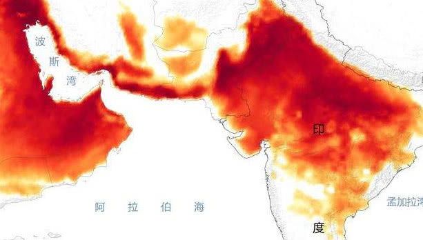 地球到底怎么了？印度出现63度高温，汽车点燃，马路开始融化