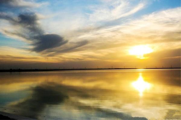 可可西里无人区  盐湖沙漠雅丹雪山湖泊草原原始风貌生机盎然