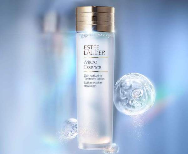 雅诗兰黛：做女人的美丽守护者，成为全球领先化妆品品牌