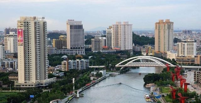 中国GDP快报：西安7169亿，济南7000亿，洛阳4400亿！