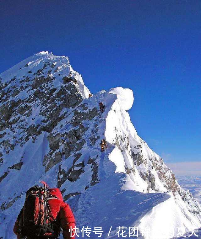 登山爱好者攀登珠穆朗玛峰 需要做好哪些方面的准备