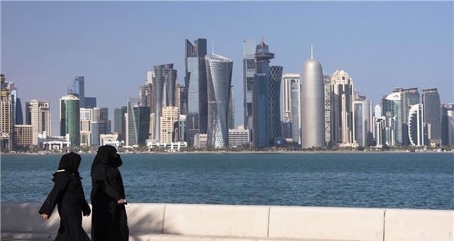 『中国』世界上唯一每天只上三小时班的国家,工资是中国的10倍,遍地土豪