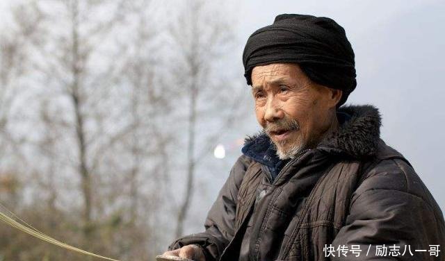 如果给农村老人每月发放500元养老金，你会支持吗