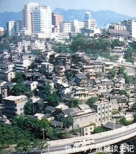 70年代，解放碑还是最高的建筑——老照片上的重庆记忆