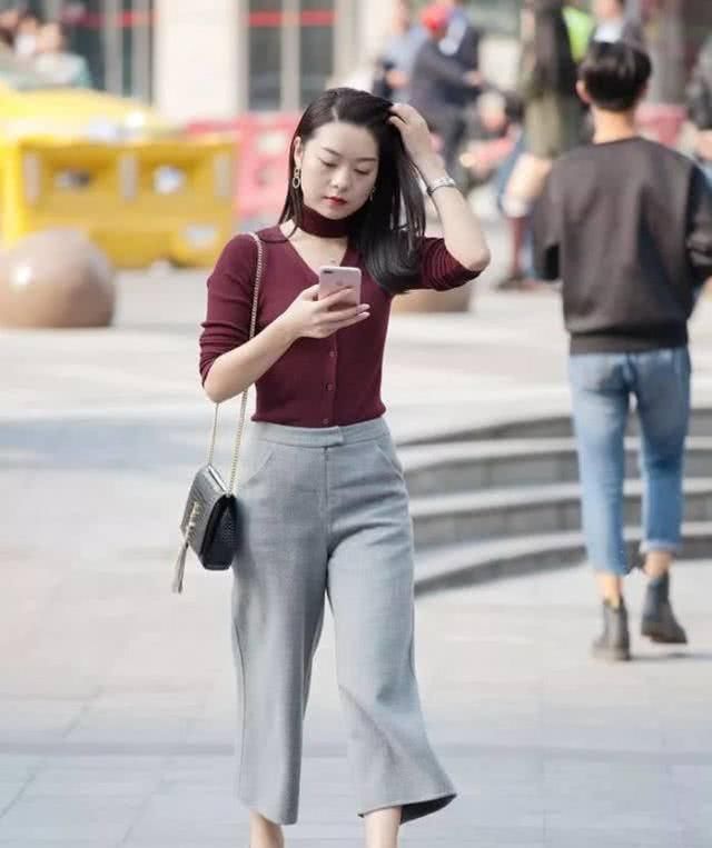 【气质】非常适合户外运动的穿搭,实用而又充满时尚,让你瞬间拥有女神的范儿
