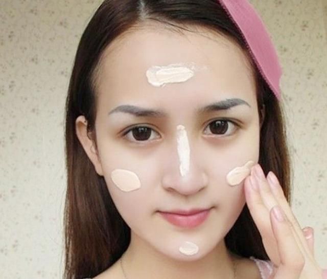 新发现一种女人的福音:不管抬头纹还是法令纹，只需一抹就搞定