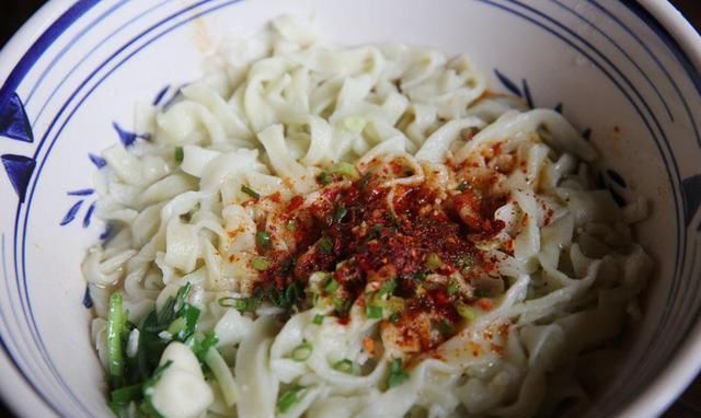 西安西郊有座江南私家花园 看锦鲤咥养生石斛面只需16元