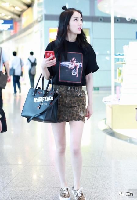 杨紫和关晓彤体重相同却被吊打,只因这个部位粗显胖20斤!