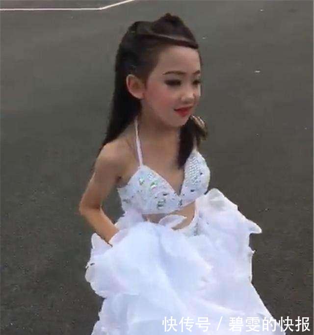 6岁小女孩被邀请当伴娘, 没想化妆后惊艳众人, 新娘却后悔了