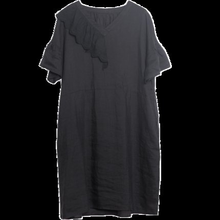 小姨嫌我穿打底裤太显胖，看完她的打扮，我愣住了