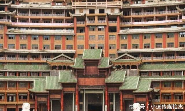 资金:贵州的“天下第一楼”,耗资2亿元精心修建,如今却成为了烂尾楼