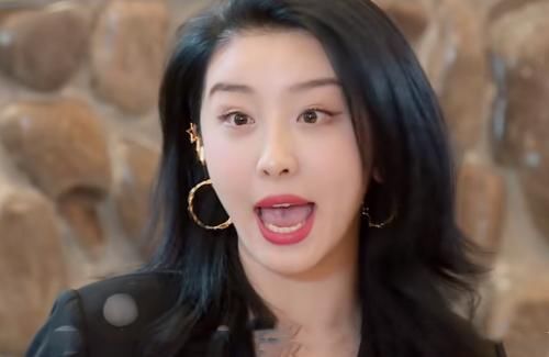  「训练」青你2：训练生新造型，蔡卓宜惊艳，虞书欣甜美，赵小棠让人不敢认