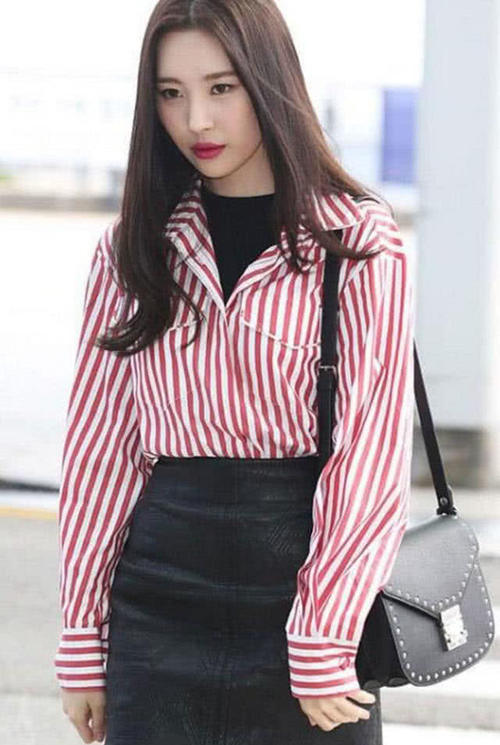 李宣美又任性了，短裤直接短到大腿根，网友：不愧是南韩第一腿精