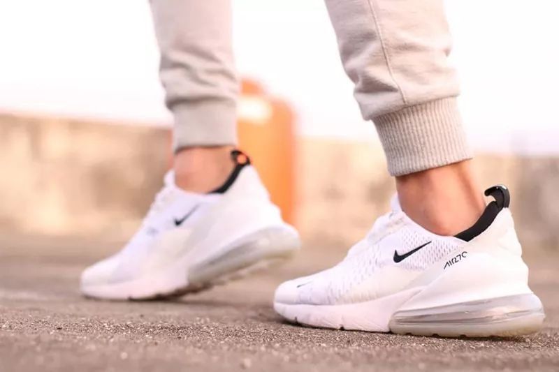 如果今年夏天只能买 1 双球鞋，那一定是这双了!