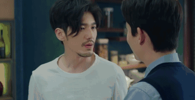 镇魂女孩快来!朱一龙白宇戏外同登时尚大片，一个儒雅一个痞帅