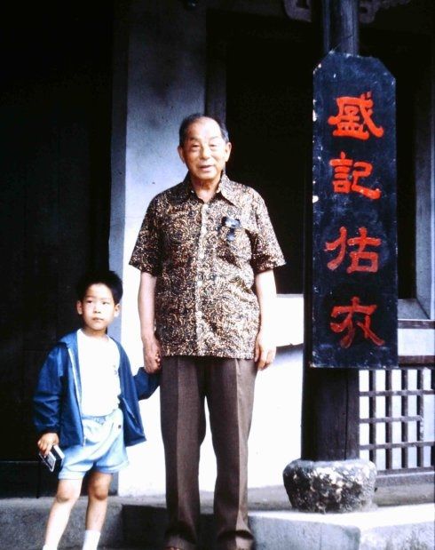 他是张学良的长孙,在美国从事软件开发贡献突