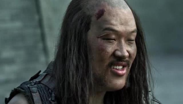 『不土』还记得《乡村爱情》刘英吗现实中一点都不土，肤白貌美不敢认