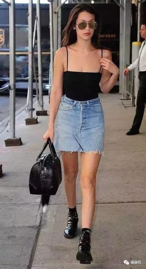 一件吊带性感妩媚又柔情似水，统统搞定