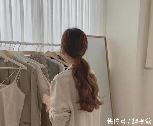  #灯笼辫#女生别再披头散发了，2020年流行这4种扎发，不挑脸型，谁扎谁美
