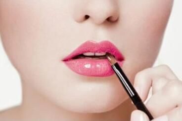 丰唇可以维持多长时间？