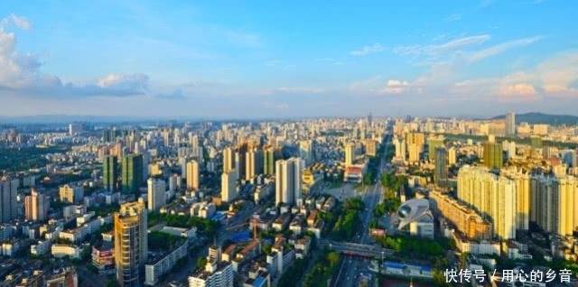 广西最大的城市，竟然比3个钦州还大，就算柳州联合桂林也不敌
