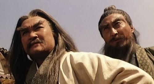  「垫底」九阴九阳5大神功排行：九阴真经垫底、六脉神剑仅第二，