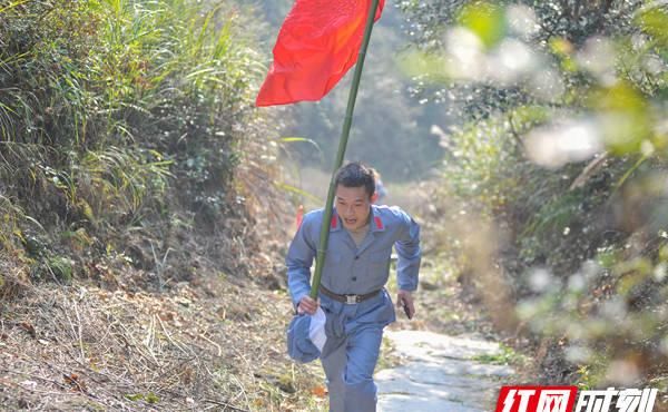 收官之战！“走红军走过的路·徒步穿越大湘西”活动走进泸溪