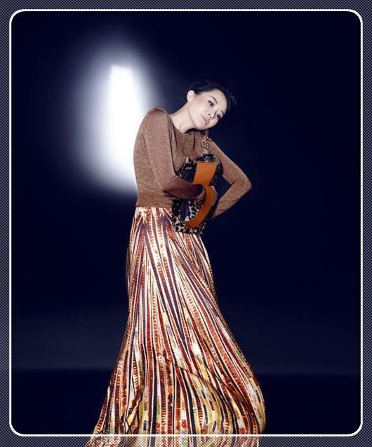 冻龄只服许晴!49岁年龄却有20岁的脸，网友:这嫩绝不是装出来的