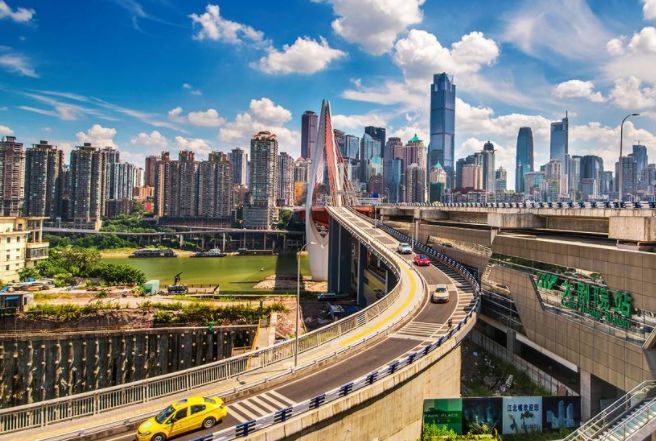 中国人口最多的城市,常住人口超3000万,位列世界第二名