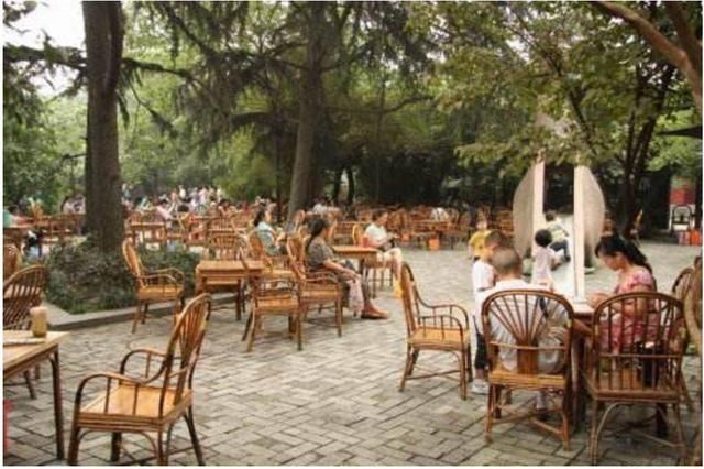 成都,有1000个理由让你留下,却因为一个字,你想离开!