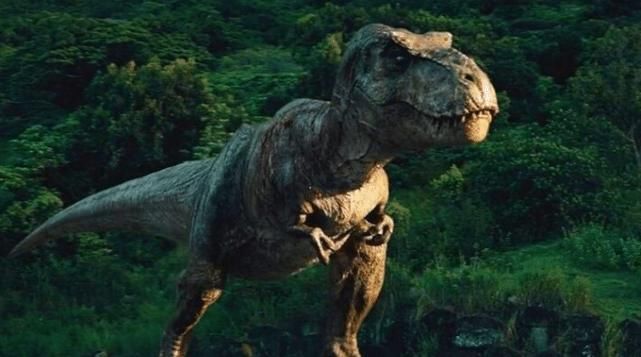 『霸王龙』霸王龙的前爪那么短,到底是用来做什么的看完长见识了