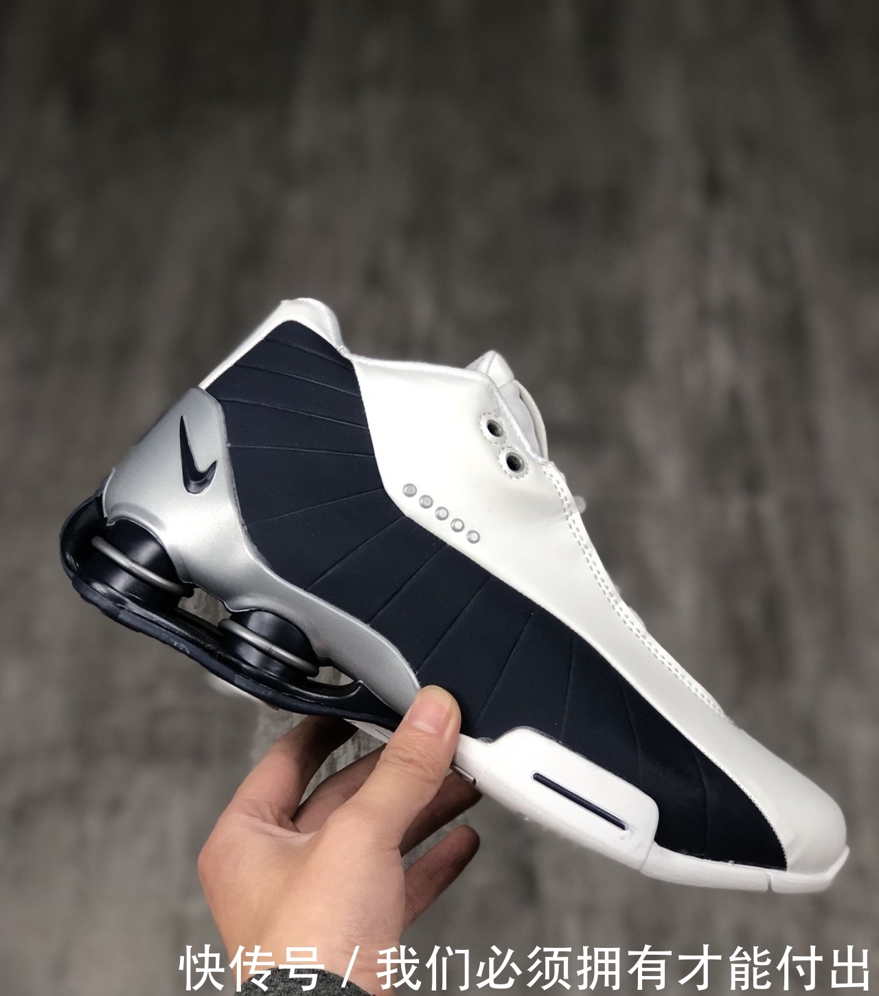  [Nike]耐克 Nike Shox BB4 CR 科技缓震篮球鞋开箱测评！