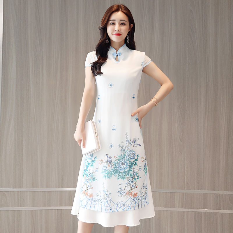 立秋过后，上海女人都穿长裙，飘逸散发女人味，配高跟鞋惊呆路人